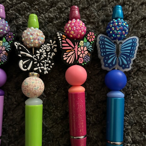 Colorful Butterfly Pens pick one - Picture 4 of 6